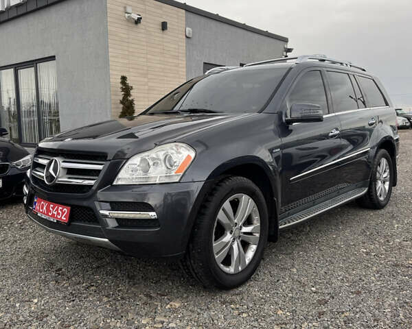 Серый Мерседес ГЛ-класс, объемом двигателя 3 л и пробегом 192 тыс. км за 17400 $, фото 1 на Automoto.ua