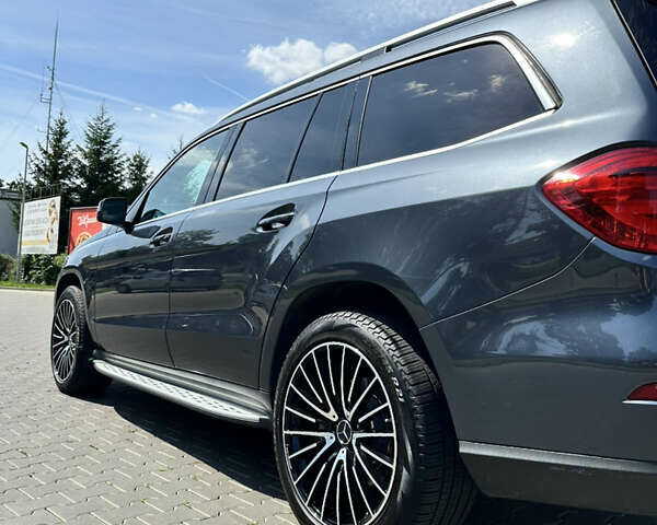 Сірий Мерседес ГЛ-Клас, об'ємом двигуна 3 л та пробігом 246 тис. км за 29500 $, фото 1 на Automoto.ua