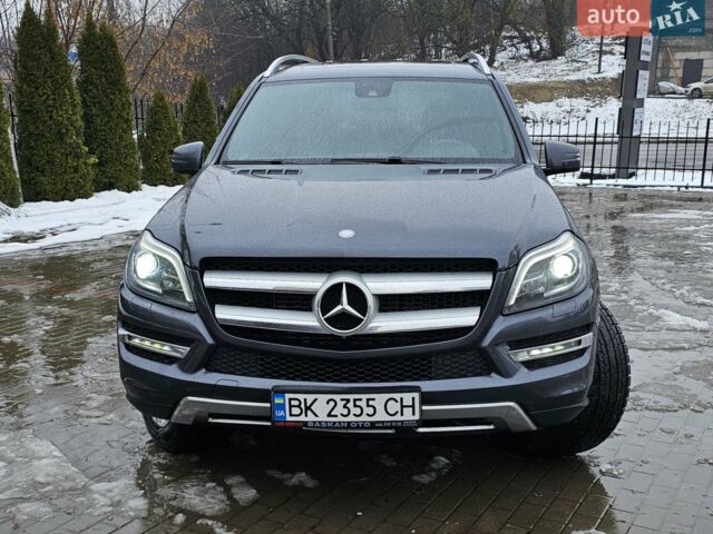 Сірий Мерседес ГЛ-Клас, об'ємом двигуна 2.99 л та пробігом 277 тис. км за 25000 $, фото 1 на Automoto.ua