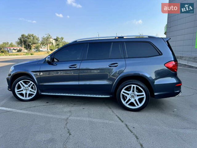 Сірий Мерседес ГЛ-Клас, об'ємом двигуна 4.66 л та пробігом 220 тис. км за 23000 $, фото 1 на Automoto.ua