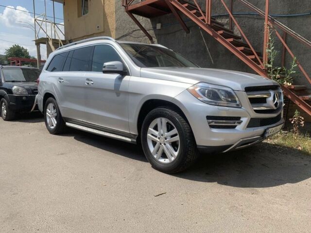 Мерседес ГЛ-класс 2015 в Киеве на Automoto.ua Серый Мерседес ГЛ-класс, объемом двигателя 3 л и пробегом 200 тыс. км за 18000 $, фото 1 на Automoto.ua