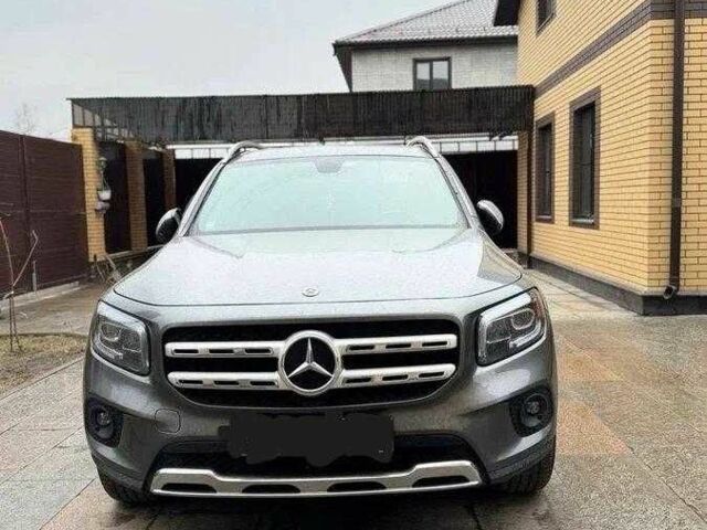 Серый Мерседес ГЛ-класс, объемом двигателя 2 л и пробегом 108 тыс. км за 25000 $, фото 1 на Automoto.ua
