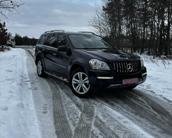 Синий Мерседес ГЛ-класс, объемом двигателя 3 л и пробегом 187 тыс. км за 18900 $, фото 1 на Automoto.ua