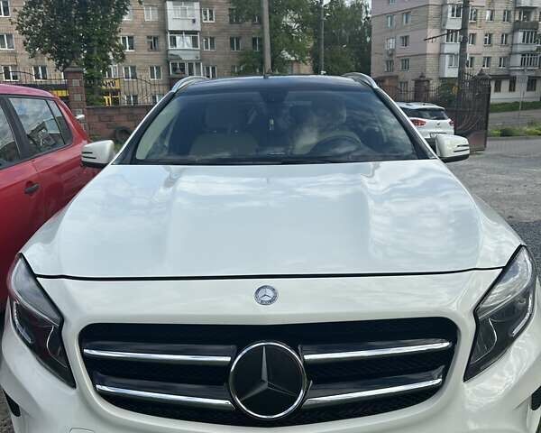 Білий Мерседес ГЛА-Клас, об'ємом двигуна 1.99 л та пробігом 147 тис. км за 17000 $, фото 1 на Automoto.ua