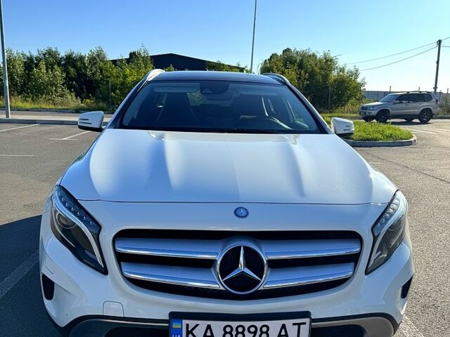 Белый Мерседес ГЛА-Класс, объемом двигателя 2.1 л и пробегом 117 тыс. км за 23200 $, фото 1 на Automoto.ua