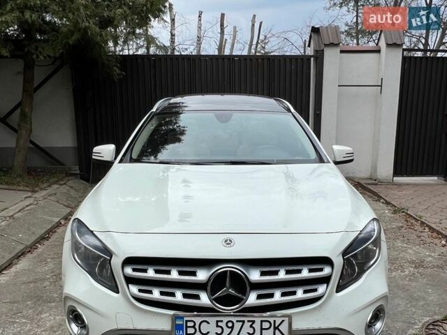 Білий Мерседес ГЛА-Клас, об'ємом двигуна 1.99 л та пробігом 109 тис. км за 24900 $, фото 1 на Automoto.ua