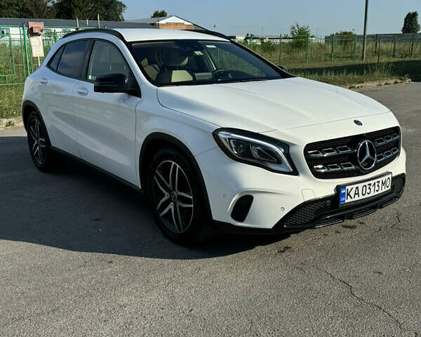 Белый Мерседес ГЛА-Класс, объемом двигателя 2.14 л и пробегом 164 тыс. км за 23899 $, фото 1 на Automoto.ua