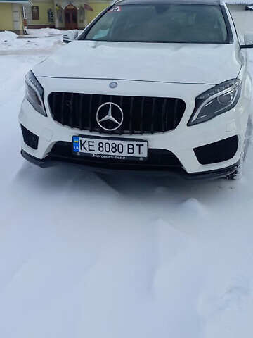 Білий Мерседес ГЛА-Клас, об'ємом двигуна 1.99 л та пробігом 98 тис. км за 26800 $, фото 1 на Automoto.ua