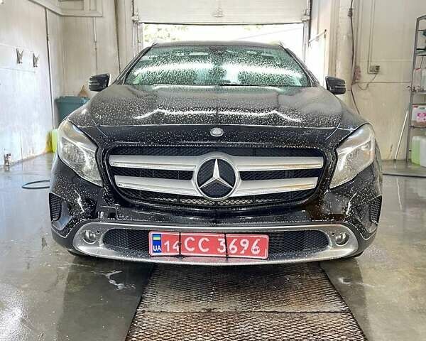 Черный Мерседес ГЛА-Класс, объемом двигателя 1.99 л и пробегом 202 тыс. км за 17200 $, фото 1 на Automoto.ua