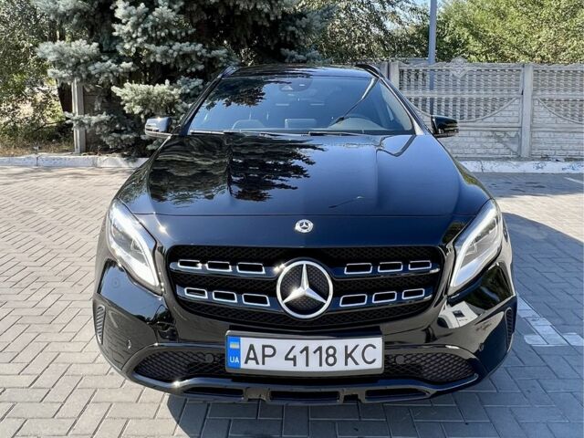 Чорний Мерседес ГЛА-Клас, об'ємом двигуна 2.1 л та пробігом 133 тис. км за 26000 $, фото 1 на Automoto.ua