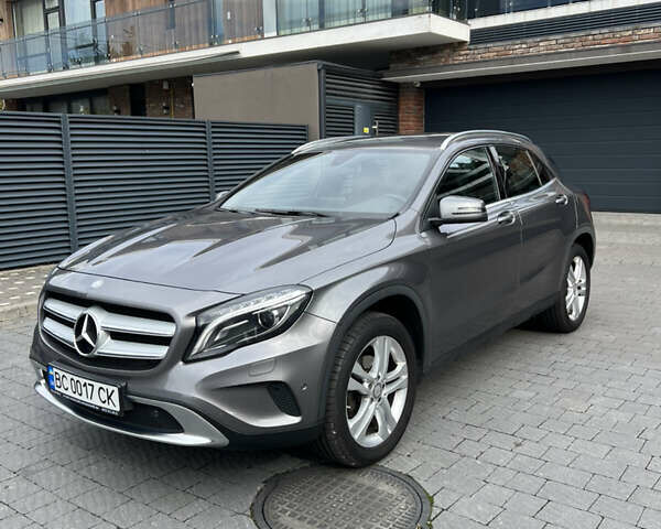 Серый Мерседес ГЛА-Класс, объемом двигателя 1.6 л и пробегом 125 тыс. км за 20000 $, фото 1 на Automoto.ua