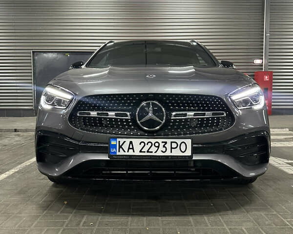 Серый Мерседес ГЛА-Класс, объемом двигателя 1.99 л и пробегом 13 тыс. км за 43000 $, фото 1 на Automoto.ua