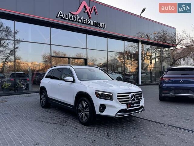 Білий Мерседес GLB-Class, об'ємом двигуна 1.99 л та пробігом 2 тис. км за 47900 $, фото 1 на Automoto.ua