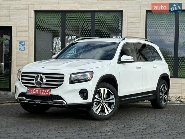 Білий Мерседес GLB-Class, об'ємом двигуна 1.99 л та пробігом 7 тис. км за 39700 $, фото 1 на Automoto.ua
