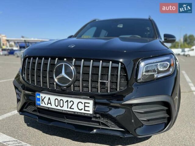 Чорний Мерседес GLB-Class, об'ємом двигуна 1.99 л та пробігом 41 тис. км за 39500 $, фото 1 на Automoto.ua