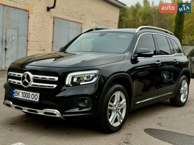 Мерседес GLB-Class 2021 в Ровно на Automoto.ua Черный Мерседес GLB-Class, объемом двигателя 2 л и пробегом 39 тыс. км за 30000 $, фото 1 на Automoto.ua