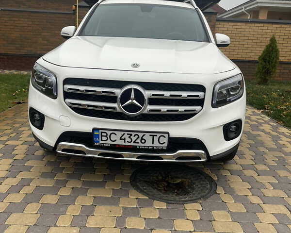 Мерседес GLB-Class, об'ємом двигуна 2 л та пробігом 90 тис. км за 27000 $, фото 1 на Automoto.ua
