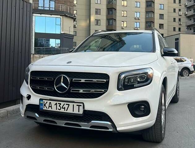 Мерседес GLB-Class, объемом двигателя 2 л и пробегом 46 тыс. км за 32998 $, фото 1 на Automoto.ua