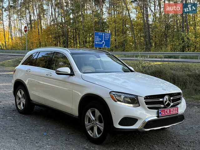 Мерседес ГЛЦ-Класс 2016 в Владимир-Волынский на Automoto.ua Белый Мерседес ГЛЦ-Класс, объемом двигателя 2 л и пробегом 162 тыс. км за 19999 $, фото 1 на Automoto.ua