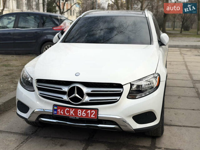 Белый Мерседес ГЛЦ-Класс, объемом двигателя 1.99 л и пробегом 179 тыс. км за 17000 $, фото 1 на Automoto.ua