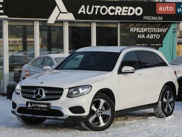 Білий Мерседес ГЛЦ-Клас, об'ємом двигуна 2.14 л та пробігом 60 тис. км за 31500 $, фото 1 на Automoto.ua