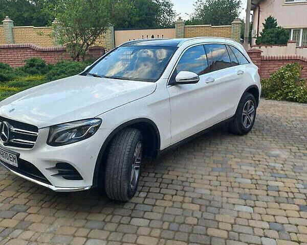 Білий Мерседес ГЛЦ-Клас, об'ємом двигуна 1.99 л та пробігом 103 тис. км за 26400 $, фото 1 на Automoto.ua