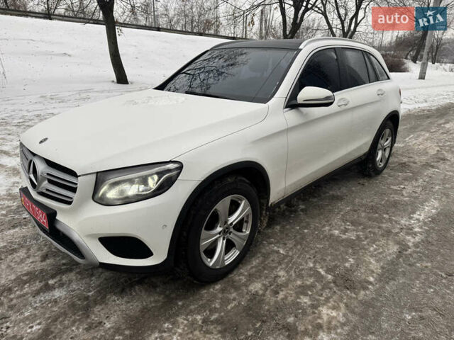 Белый Мерседес ГЛЦ-Класс, объемом двигателя 2.14 л и пробегом 112 тыс. км за 29999 $, фото 1 на Automoto.ua