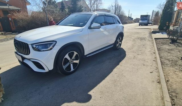 Білий Мерседес ГЛЦ-Клас, об'ємом двигуна 1.99 л та пробігом 114 тис. км за 30500 $, фото 1 на Automoto.ua