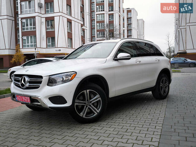 Белый Мерседес ГЛЦ-Класс, объемом двигателя 2 л и пробегом 135 тыс. км за 21600 $, фото 1 на Automoto.ua