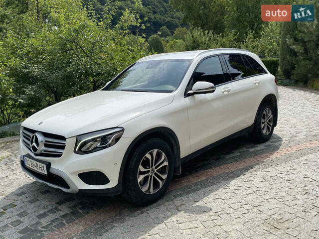 Білий Мерседес ГЛЦ-Клас, об'ємом двигуна 2.14 л та пробігом 47 тис. км за 41500 $, фото 1 на Automoto.ua