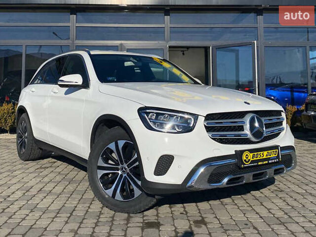Білий Мерседес ГЛЦ-Клас, об'ємом двигуна 2 л та пробігом 198 тис. км за 40990 $, фото 1 на Automoto.ua