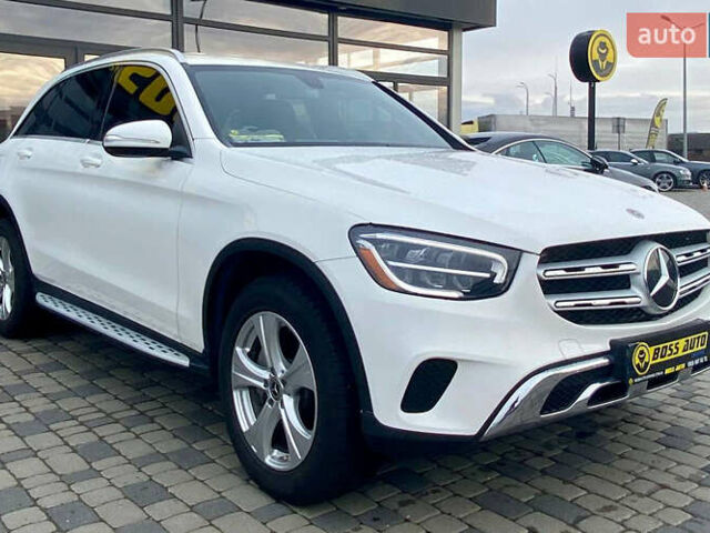 Білий Мерседес ГЛЦ-Клас, об'ємом двигуна 2 л та пробігом 52 тис. км за 34200 $, фото 1 на Automoto.ua