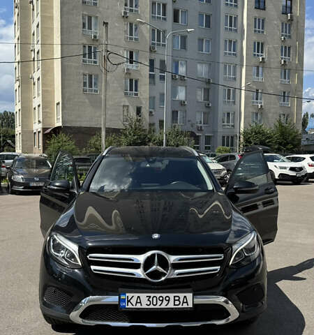 Черный Мерседес ГЛЦ-Класс, объемом двигателя 2.2 л и пробегом 93 тыс. км за 28800 $, фото 1 на Automoto.ua