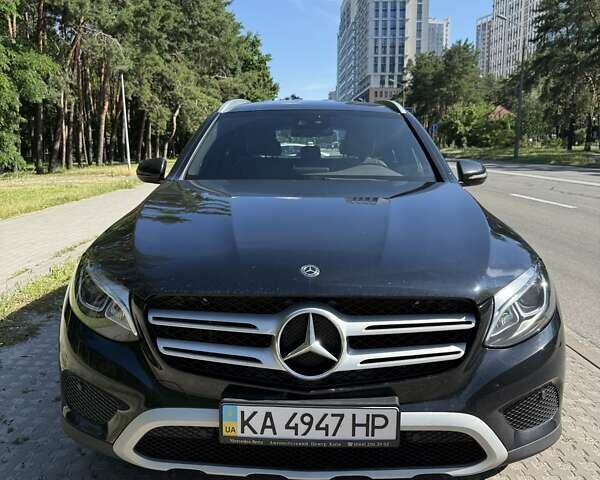 Мерседес ГЛЦ-Класс 2017 в Киеве на Automoto.ua Черный Мерседес ГЛЦ-Класс, объемом двигателя 2.14 л и пробегом 140 тыс. км за 32000 $, фото 1 на Automoto.ua