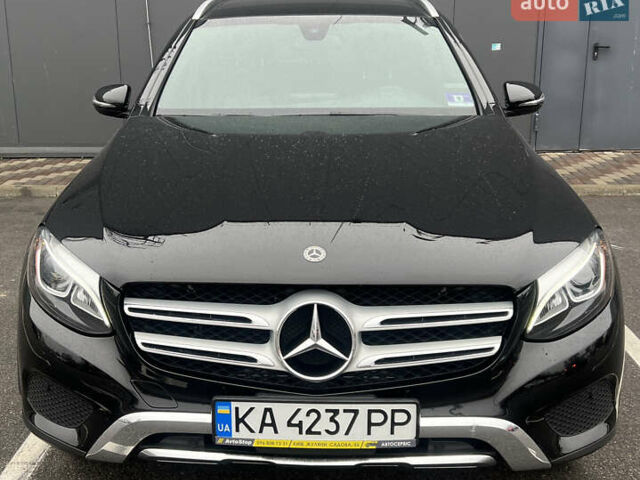 Черный Мерседес ГЛЦ-Класс, объемом двигателя 1.99 л и пробегом 77 тыс. км за 29900 $, фото 1 на Automoto.ua