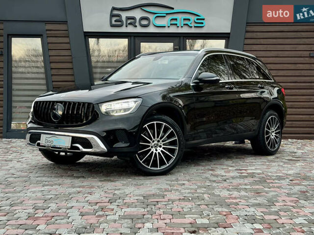 Черный Мерседес ГЛЦ-Класс, объемом двигателя 2 л и пробегом 66 тыс. км за 32000 $, фото 1 на Automoto.ua