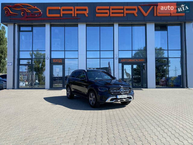 Черный Мерседес ГЛЦ-Класс, объемом двигателя 2 л и пробегом 80 тыс. км за 36500 $, фото 1 на Automoto.ua