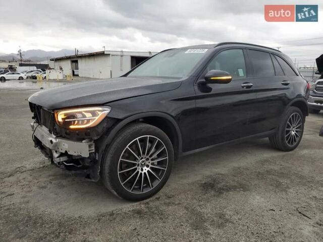 Черный Мерседес ГЛЦ-Класс, объемом двигателя 1.99 л и пробегом 50 тыс. км за 12990 $, фото 1 на Automoto.ua