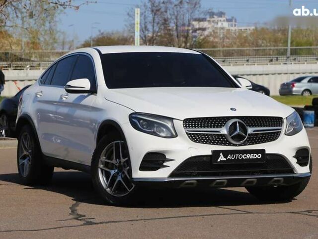 Мерседес ГЛЦ-Клас, об'ємом двигуна 2.1 л та пробігом 122 тис. км за 42900 $, фото 1 на Automoto.ua