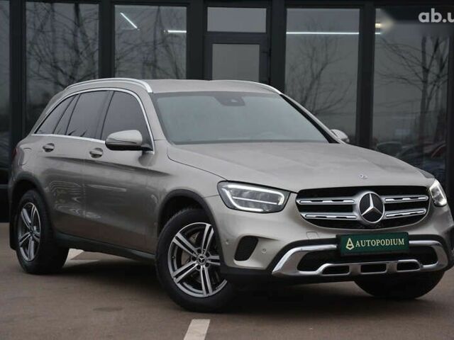 Мерседес ГЛЦ-Класс, объемом двигателя 2 л и пробегом 156 тыс. км за 36500 $, фото 1 на Automoto.ua
