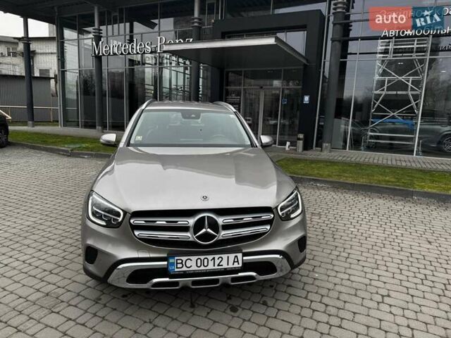 Сірий Мерседес ГЛЦ-Клас, об'ємом двигуна 2 л та пробігом 100 тис. км за 37000 $, фото 1 на Automoto.ua