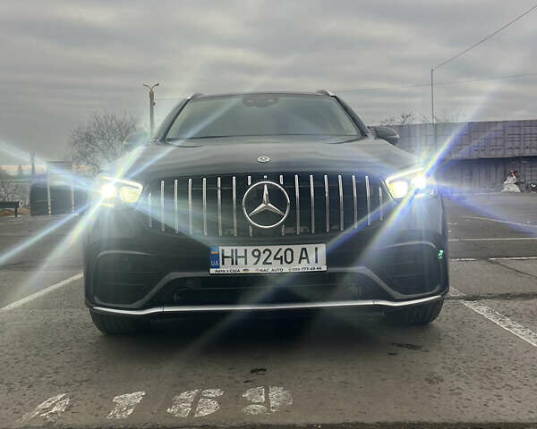 Серый Мерседес ГЛЦ-Класс, объемом двигателя 2 л и пробегом 80 тыс. км за 35500 $, фото 1 на Automoto.ua