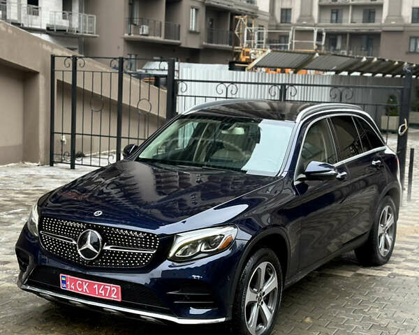 Синий Мерседес ГЛЦ-Класс, объемом двигателя 1.99 л и пробегом 110 тыс. км за 24999 $, фото 1 на Automoto.ua