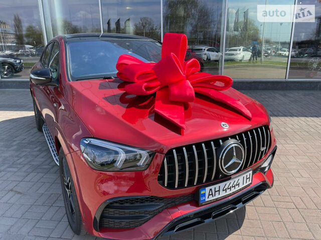 Красный Мерседес GLE 53 AMG, объемом двигателя 3 л и пробегом 2 тыс. км за 131608 $, фото 1 на Automoto.ua