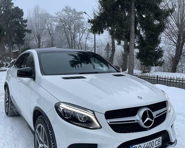 Белый Мерседес ГЛЕ-Класс, объемом двигателя 2.99 л и пробегом 179 тыс. км за 43950 $, фото 1 на Automoto.ua