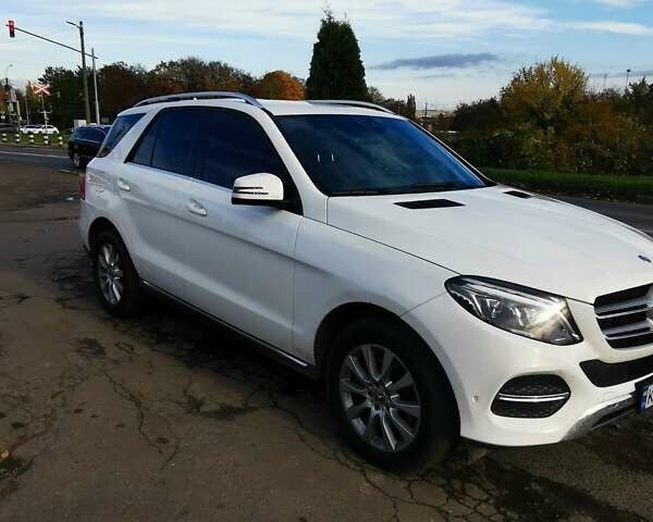 Білий Мерседес ГЛЕ-Клас, об'ємом двигуна 2.14 л та пробігом 90 тис. км за 36999 $, фото 1 на Automoto.ua