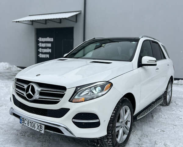 Белый Мерседес ГЛЕ-Класс, объемом двигателя 3.5 л и пробегом 120 тыс. км за 28500 $, фото 1 на Automoto.ua