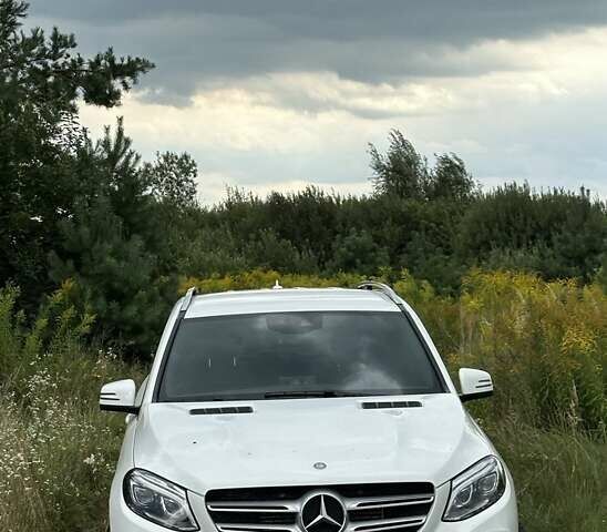 Білий Мерседес ГЛЕ-Клас, об'ємом двигуна 2.14 л та пробігом 85 тис. км за 42000 $, фото 1 на Automoto.ua