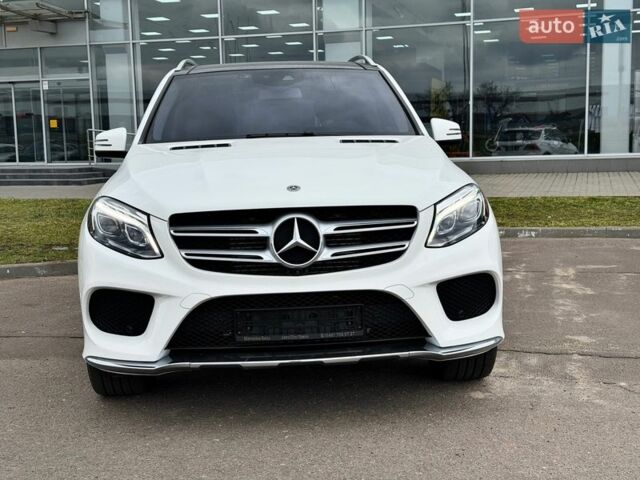 Білий Мерседес ГЛЕ-Клас, об'ємом двигуна 3 л та пробігом 99 тис. км за 37500 $, фото 1 на Automoto.ua