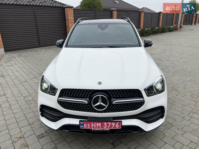 Белый Мерседес ГЛЕ-Класс, объемом двигателя 1.99 л и пробегом 111 тыс. км за 48880 $, фото 1 на Automoto.ua